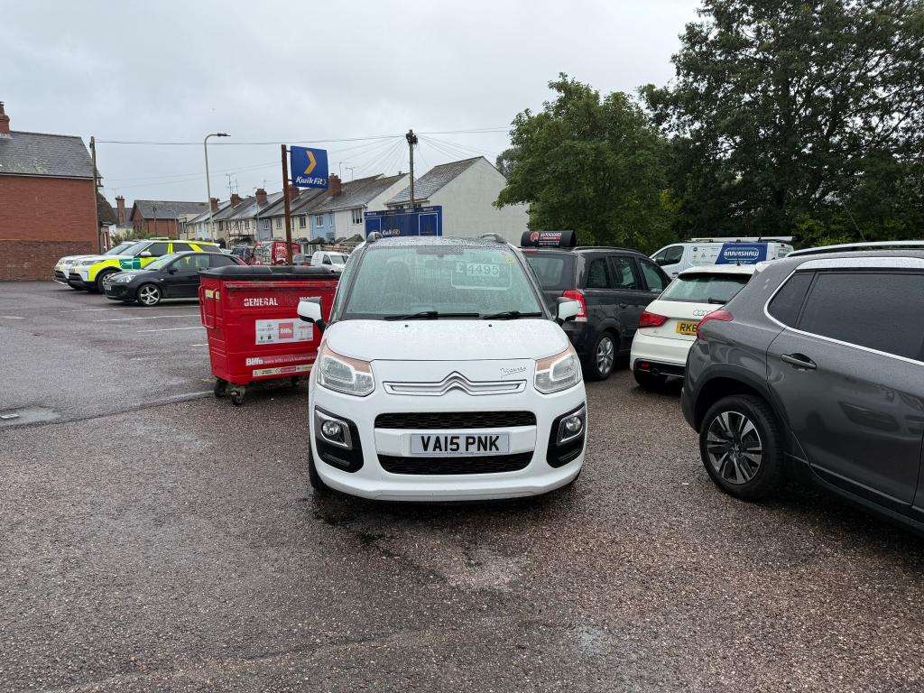 A 2015 CITROEN C3 PICASSO Selection A 2015 CITROEN C3 PICASSO Selection