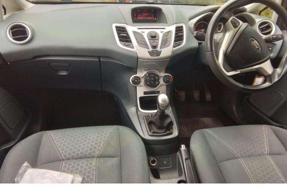 2010 FORD FIESTA 2010 FORD FIESTA