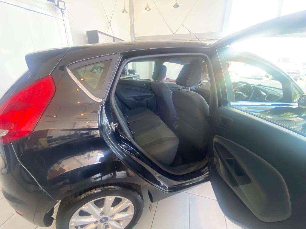 2010 FORD FIESTA 2010 FORD FIESTA