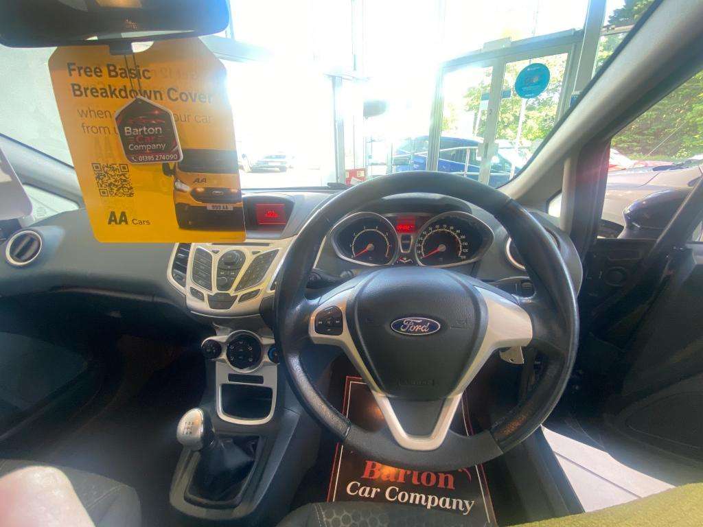 2010 FORD FIESTA 2010 FORD FIESTA