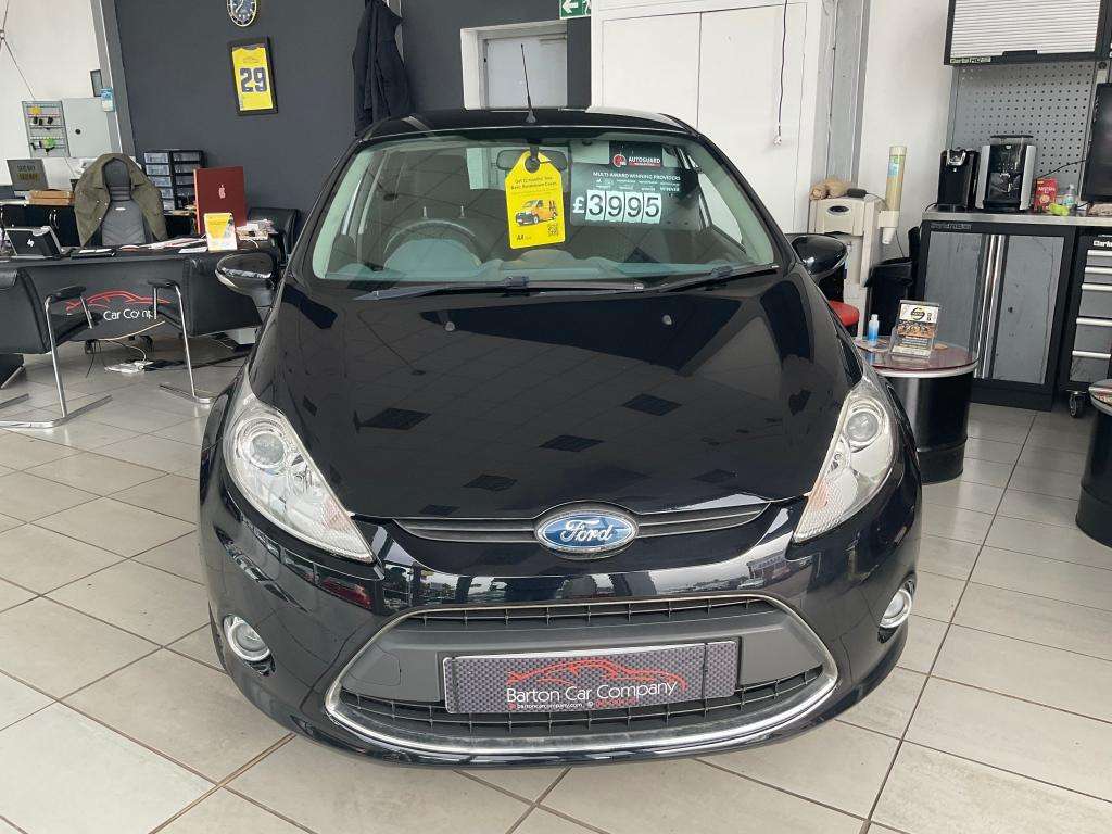 A 2010 FORD FIESTA Zetec A 2010 FORD FIESTA Zetec
