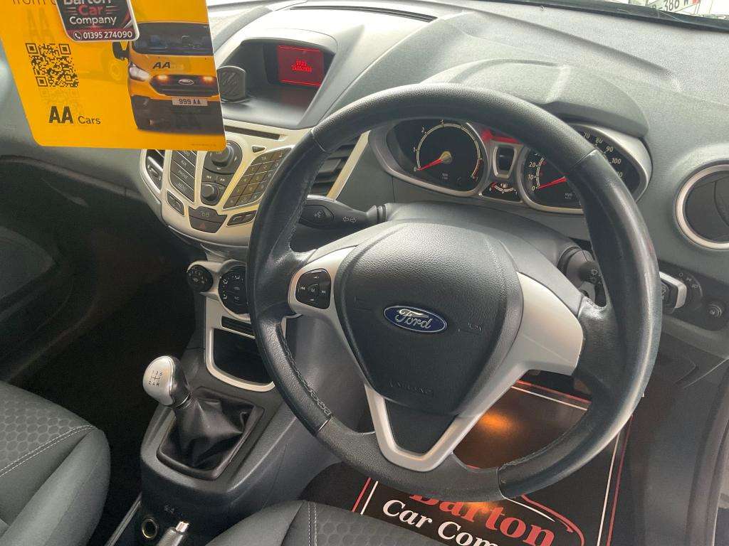 2010 FORD FIESTA 2010 FORD FIESTA