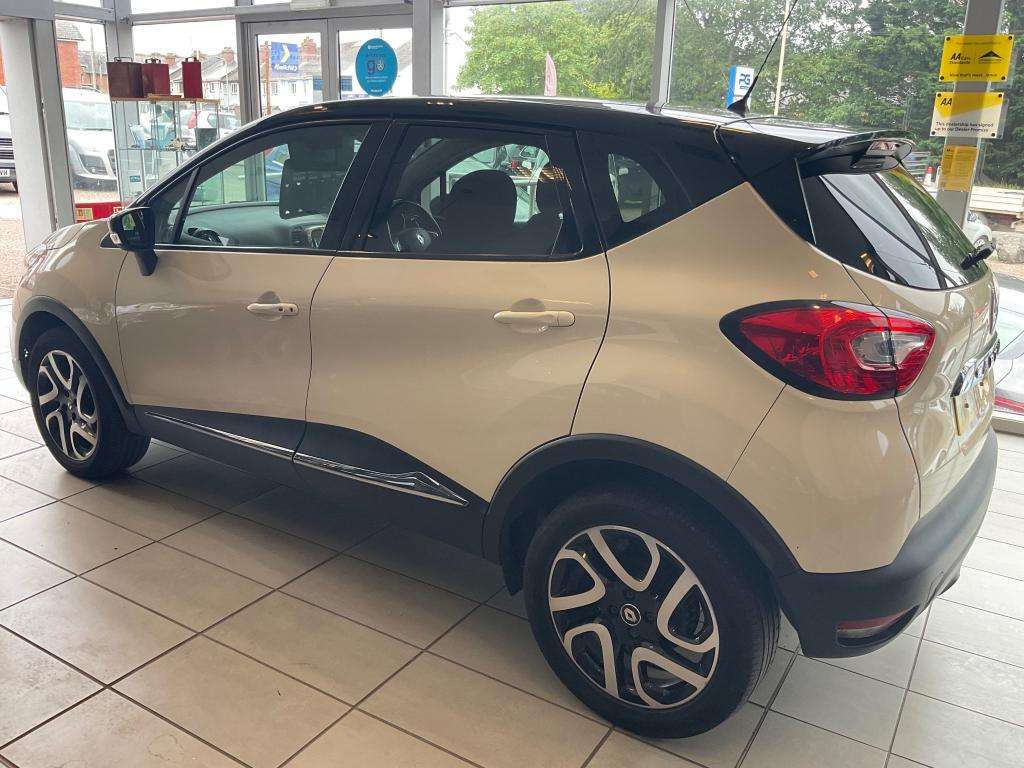 2017 RENAULT CAPTUR 2017 RENAULT CAPTUR