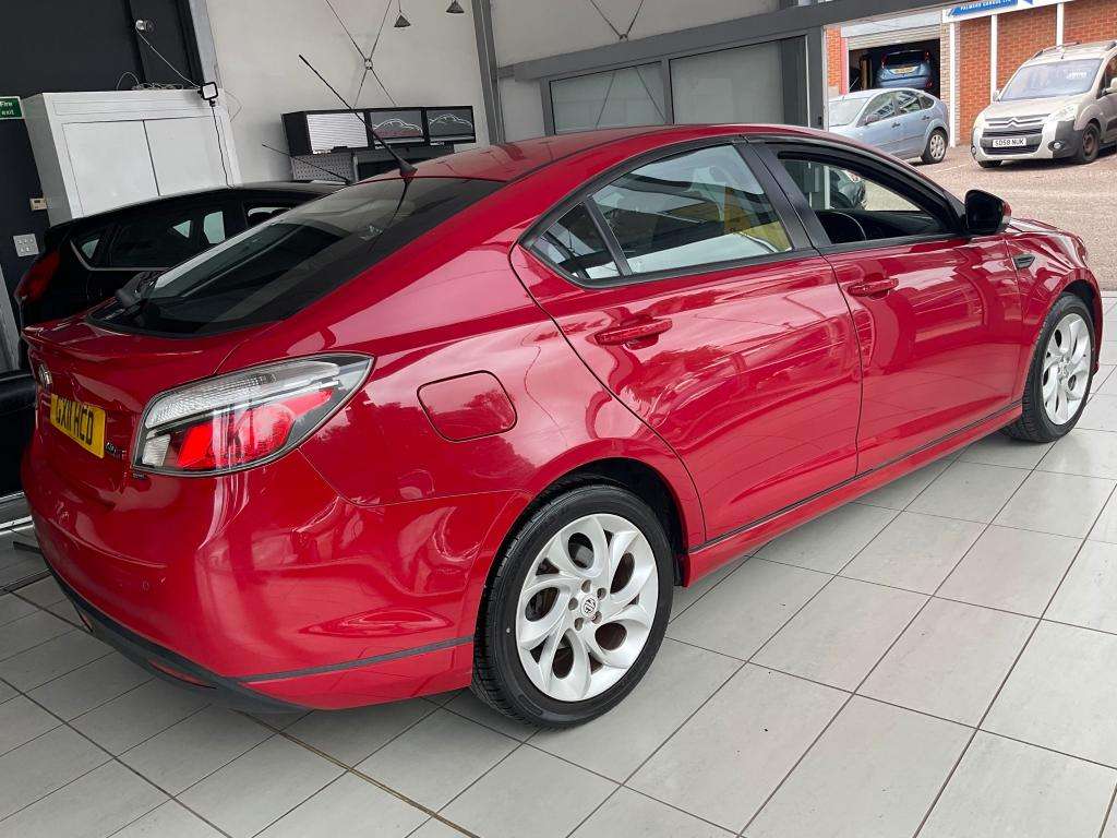 2011 MG 6 2011 MG 6