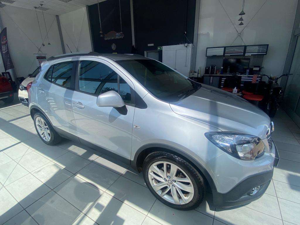 A 2015 VAUXHALL MOKKA Exclusive S/s A 2015 VAUXHALL MOKKA Exclusive S/s