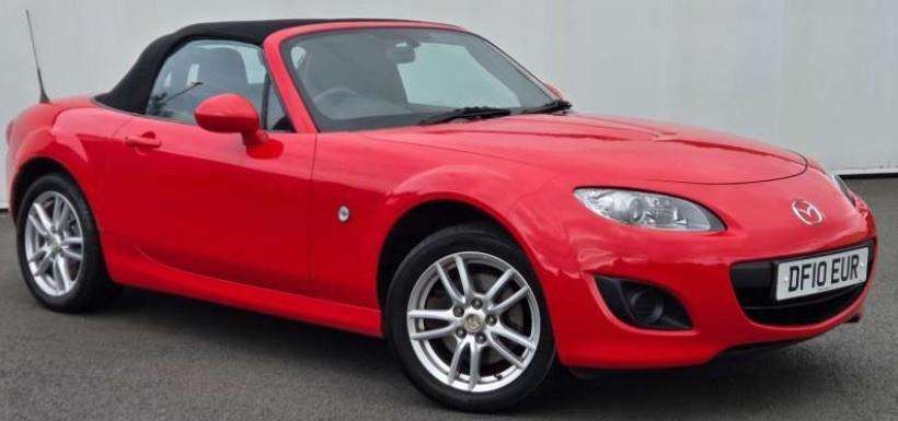 A 2010 MAZDA MX-5 I Se A 2010 MAZDA MX-5 I Se