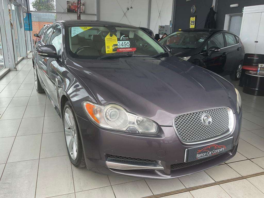 A 2009 JAGUAR XF V6 Luxury A 2009 JAGUAR XF V6 Luxury