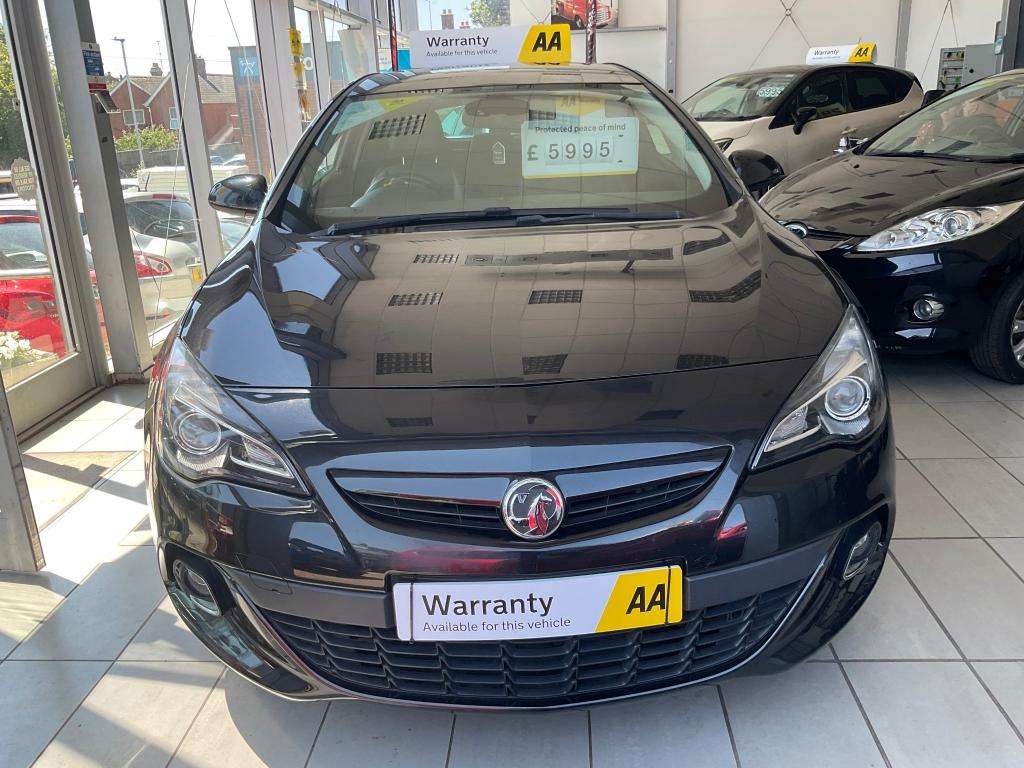 A 2016 VAUXHALL ASTRA GTC LIMITED EDITION S/S A 2016 VAUXHALL ASTRA GTC LIMITED EDITION S/S