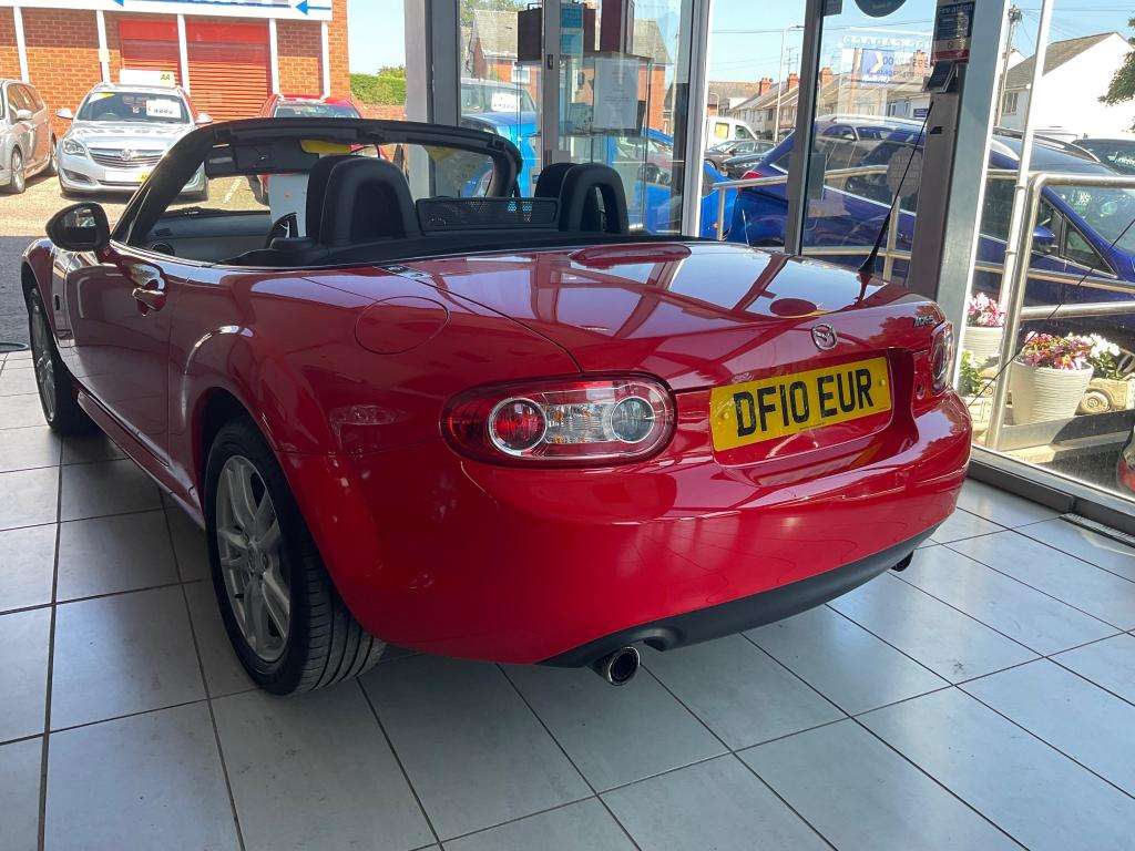 2010 MAZDA MX-5 2010 MAZDA MX-5
