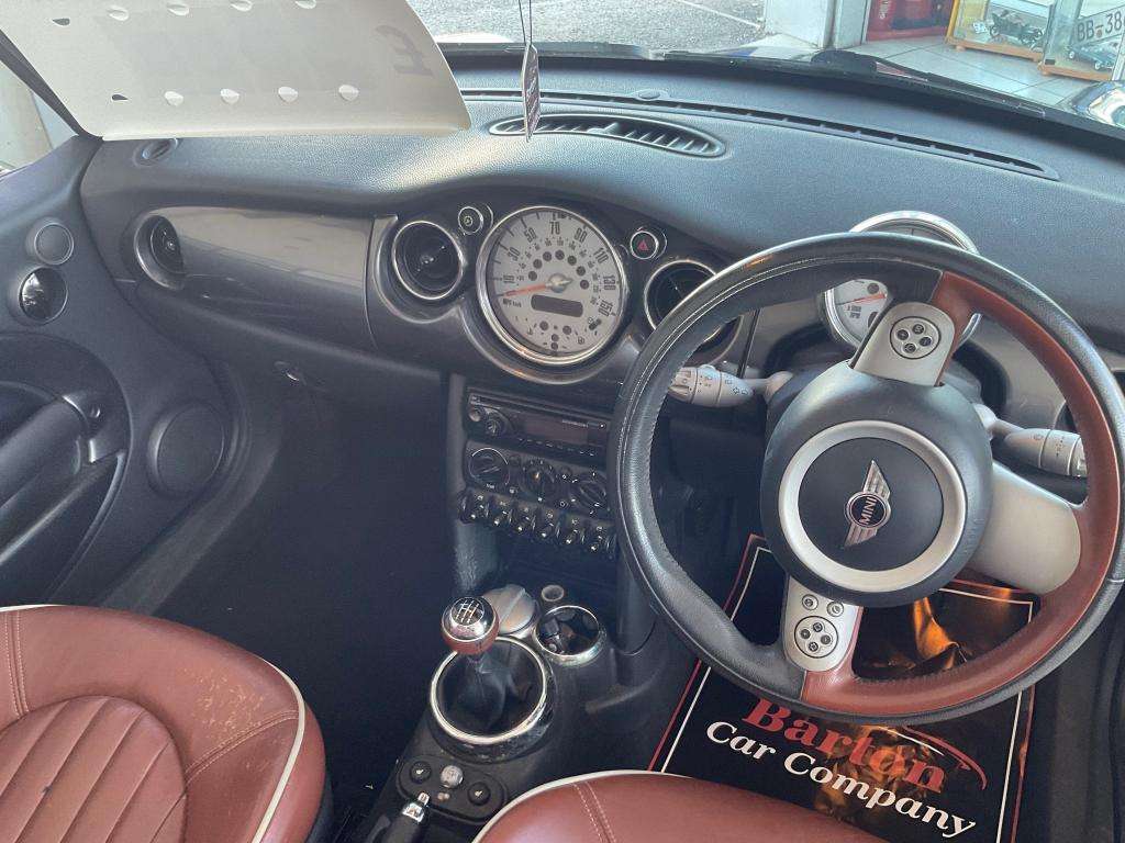 2008 MINI CONVERTIBLE 2008 MINI CONVERTIBLE