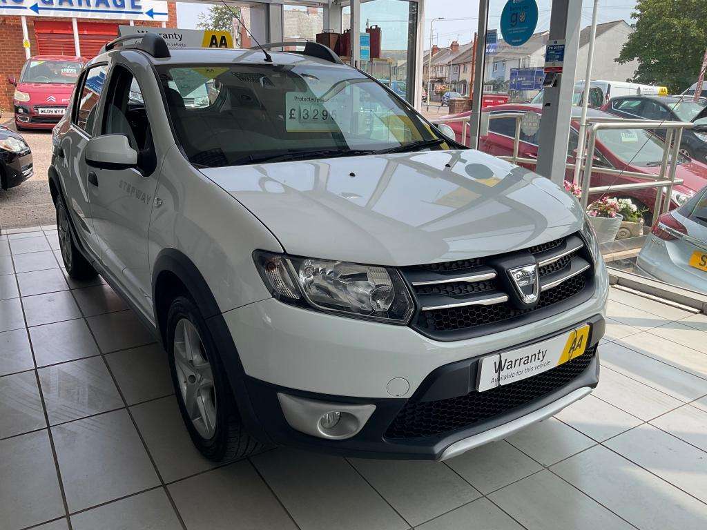 A 2014 DACIA SANDERO Stepway Laureate Dci A 2014 DACIA SANDERO Stepway Laureate Dci