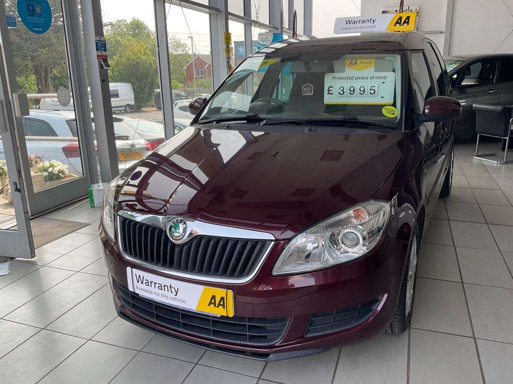 A 2011 SKODA ROOMSTER Se Tdi Cr 90 A 2011 SKODA ROOMSTER Se Tdi Cr 90