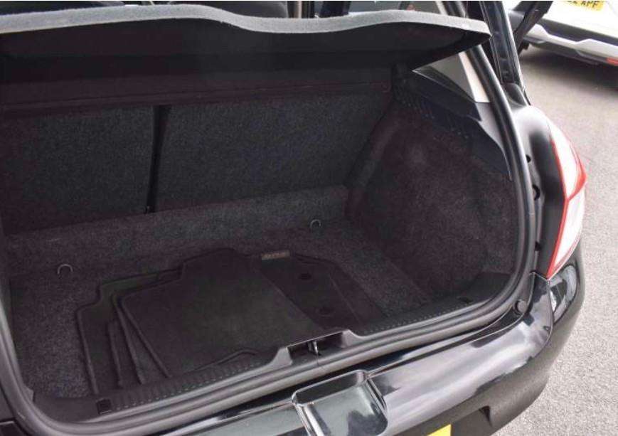 2012 RENAULT CLIO 2012 RENAULT CLIO