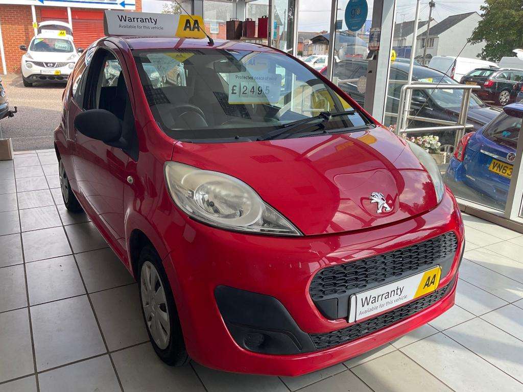 A 2012 PEUGEOT 107 Access A 2012 PEUGEOT 107 Access