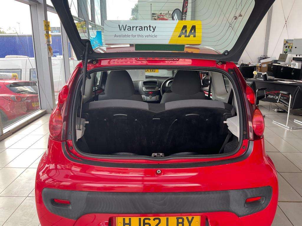 2012 PEUGEOT 107 2012 PEUGEOT 107