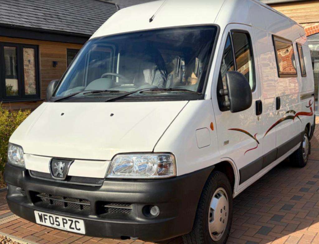 A 2005 PEUGEOT BOXER MOTOR HOME 350 Lx Lwb Hdi A 2005 PEUGEOT BOXER MOTOR HOME 350 Lx Lwb Hdi