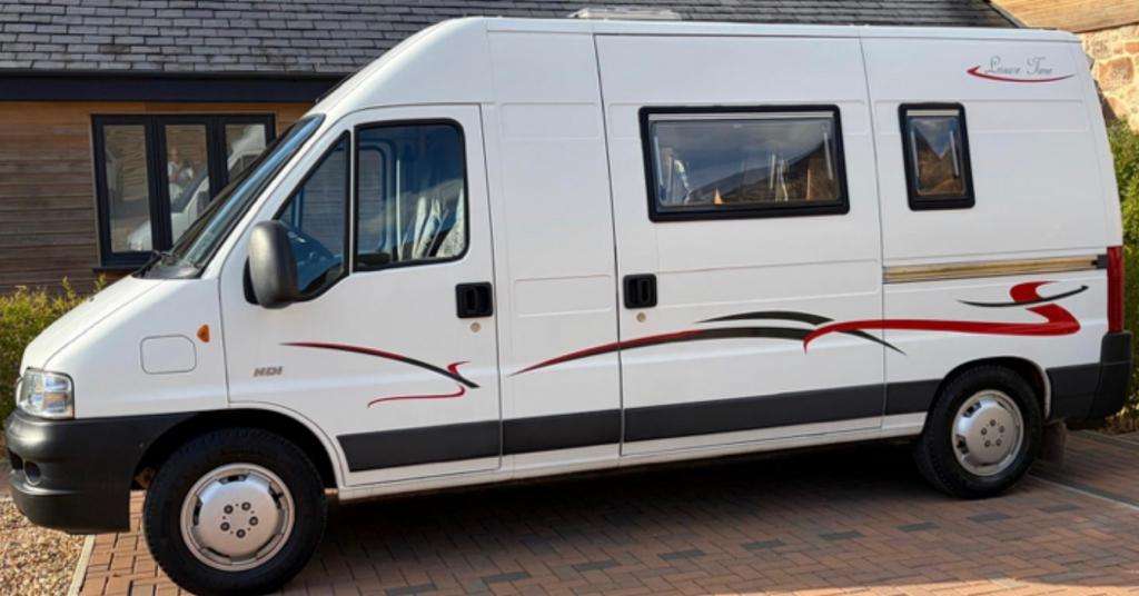 A 2005 PEUGEOT BOXER MOTOR HOME 350 Lx Lwb Hdi A 2005 PEUGEOT BOXER MOTOR HOME 350 Lx Lwb Hdi