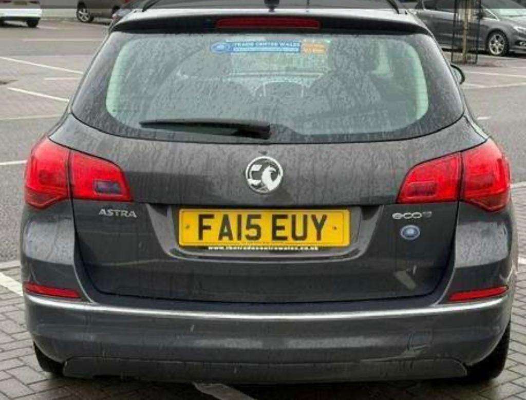 A 2015 VAUXHALL ASTRA Tech Line Cdti Ecoflex S/s A 2015 VAUXHALL ASTRA Tech Line Cdti Ecoflex S/s