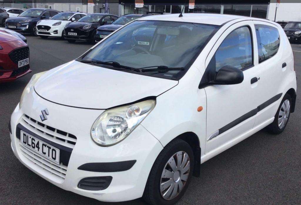 A 2014 SUZUKI ALTO Sz A 2014 SUZUKI ALTO Sz