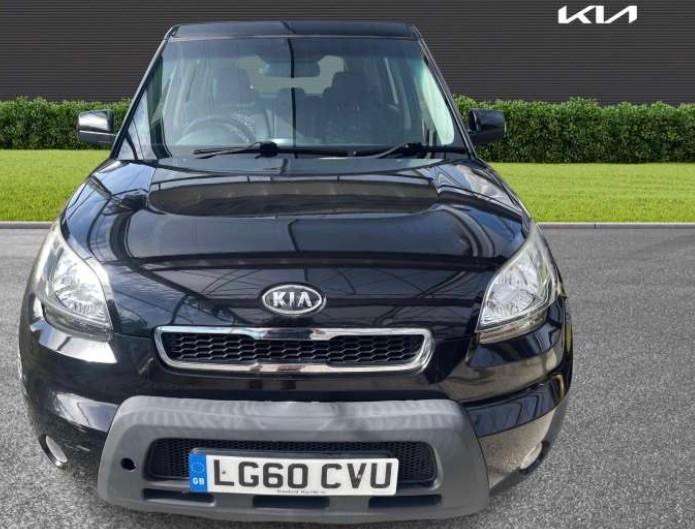 A 2010 KIA SOUL 2 Crdi A 2010 KIA SOUL 2 Crdi