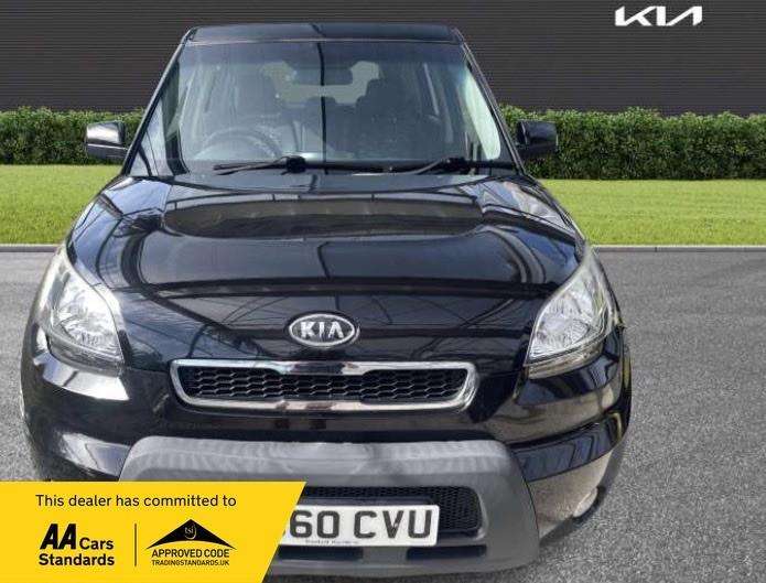 A 2010 KIA SOUL 2 Crdi A 2010 KIA SOUL 2 Crdi