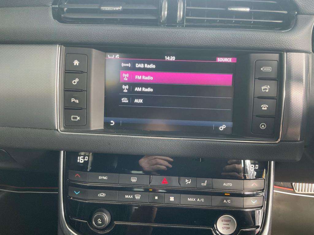 2018 JAGUAR XF 2018 JAGUAR XF