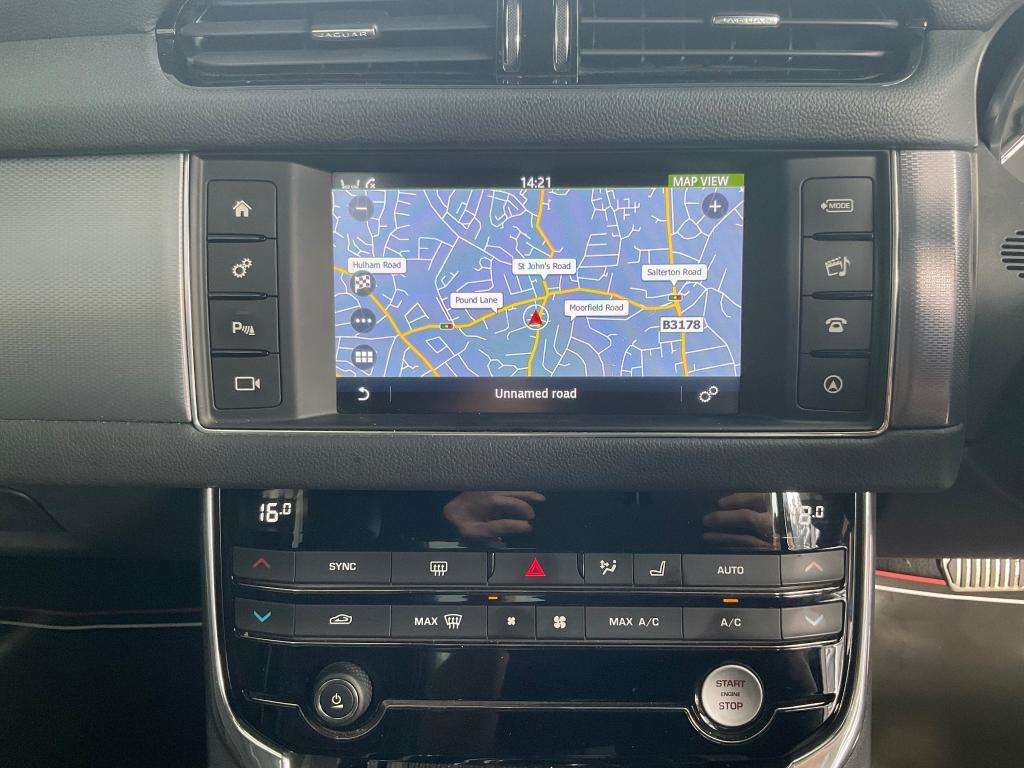 2018 JAGUAR XF 2018 JAGUAR XF