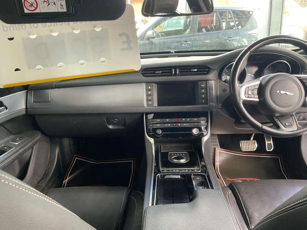 2018 JAGUAR XF 2018 JAGUAR XF