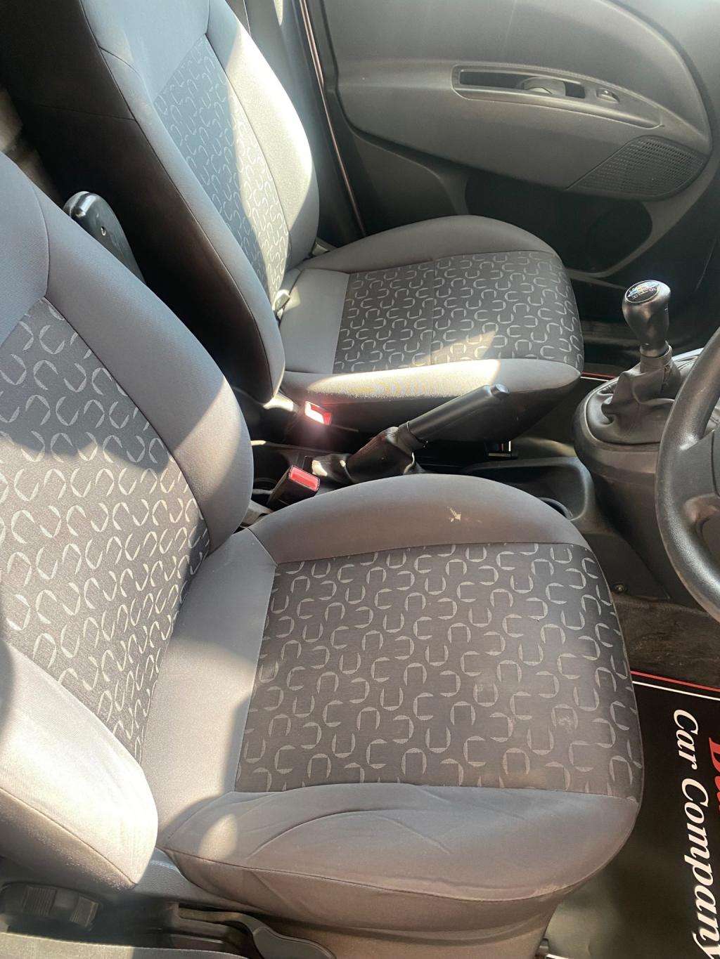 A 2013 FIAT DOBLO CARGO Doblo Sx Multijet A 2013 FIAT DOBLO CARGO Doblo Sx Multijet