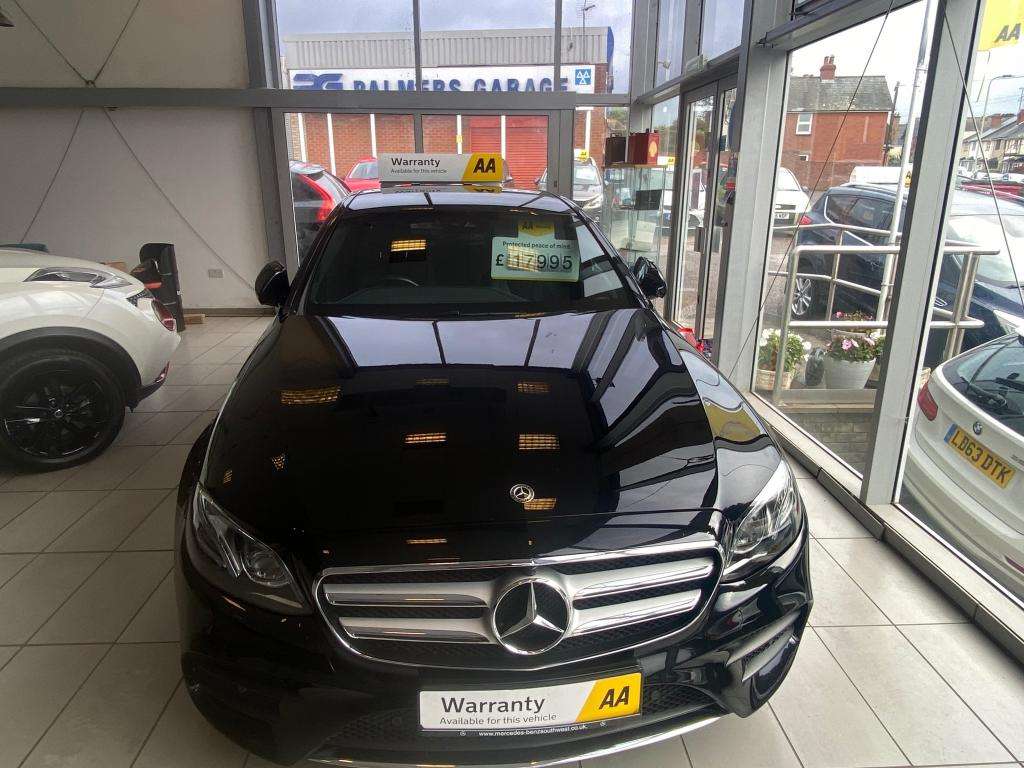 A 2019 MERCEDES-BENZ E-CLASS E 220 D Amg Line 4matic Auto A 2019 MERCEDES-BENZ E-CLASS E 220 D Amg Line 4matic Auto