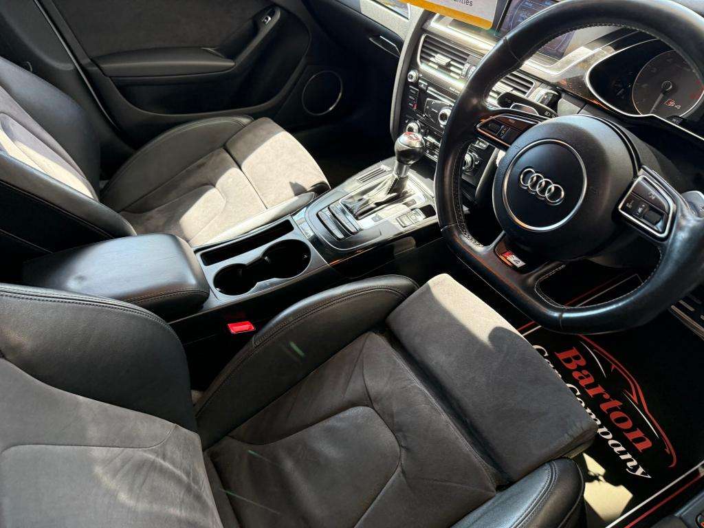2013 AUDI S4 2013 AUDI S4