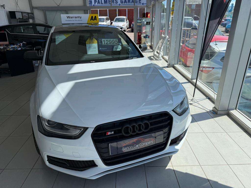 A 2013 AUDI S4 Tfsi Quattro Black Edition Auto A 2013 AUDI S4 Tfsi Quattro Black Edition Auto