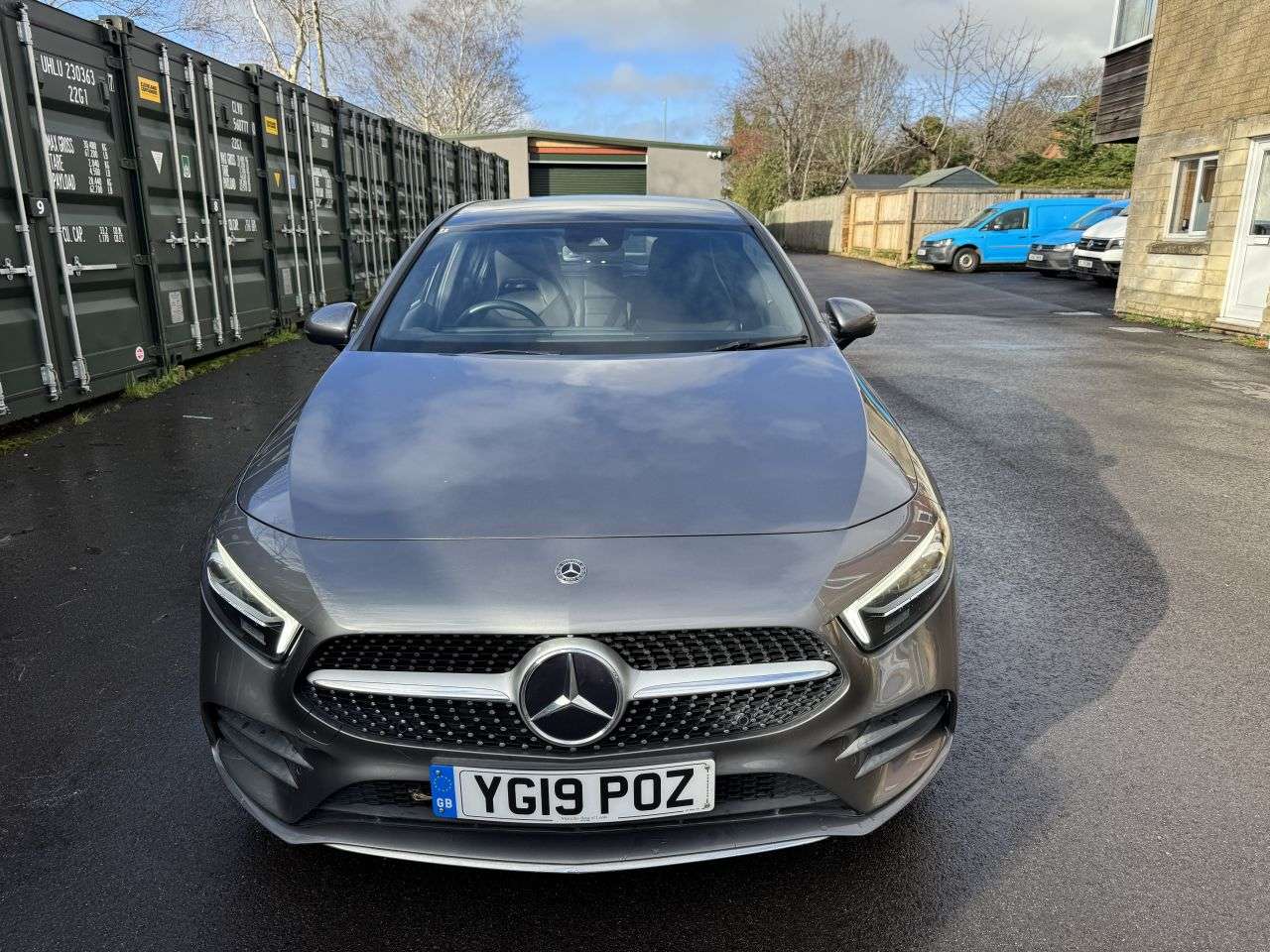 A 2019 MERCEDES-BENZ A-CLASS 1.3 A 180 AMG LINE PREMIUM PLUS 5d 135 BHP LOW MILES PREMIUM PLUS 1-Owner-L A 2019 MERCEDES-BENZ A-CLASS 1.3 A 180 AMG LINE PREMIUM PLUS 5d 135 BHP LOW MILES PREMIUM PLUS 1-Owner-L