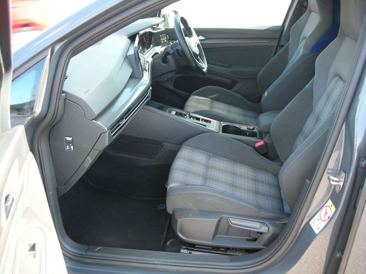 2021 VOLKSWAGEN GOLF 2021 VOLKSWAGEN GOLF