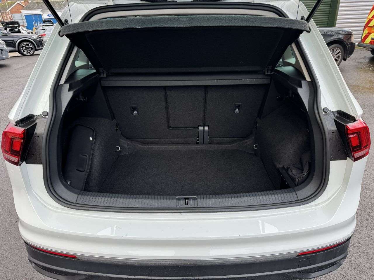 2023 VOLKSWAGEN TIGUAN 2023 VOLKSWAGEN TIGUAN