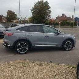 2022 AUDI Q4 E-TRON 2022 AUDI Q4 E-TRON