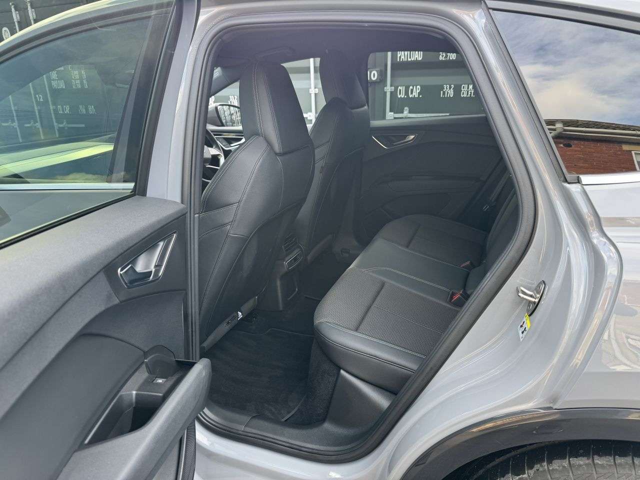 2022 AUDI Q4 E-TRON 2022 AUDI Q4 E-TRON