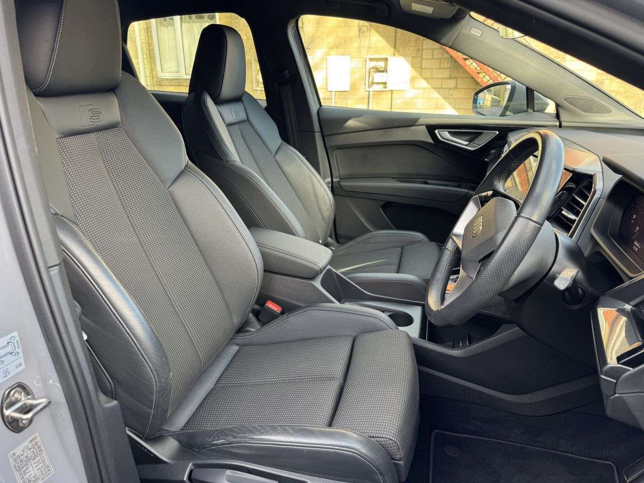 2022 AUDI Q4 E-TRON 2022 AUDI Q4 E-TRON