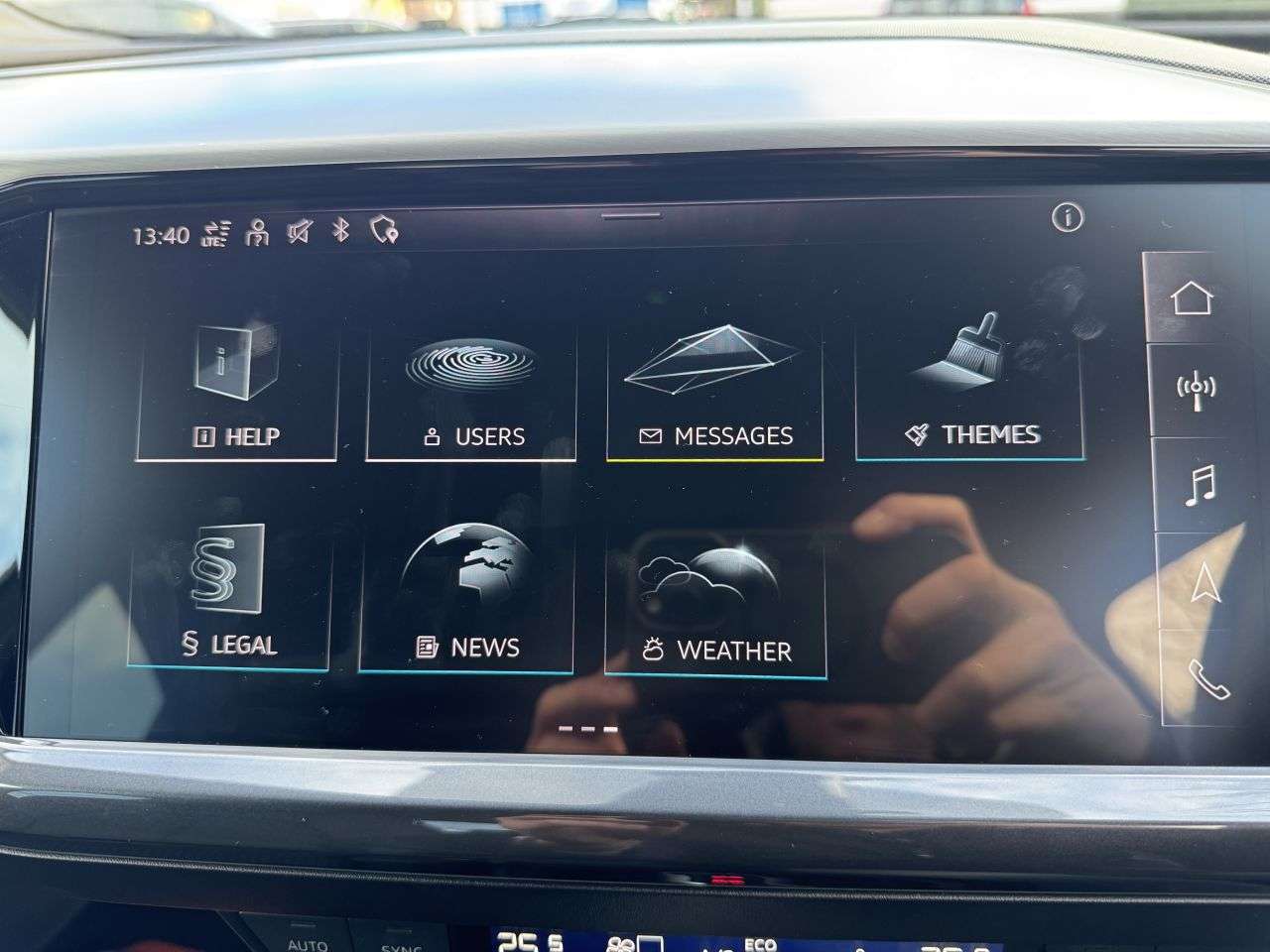 2022 AUDI Q4 E-TRON 2022 AUDI Q4 E-TRON