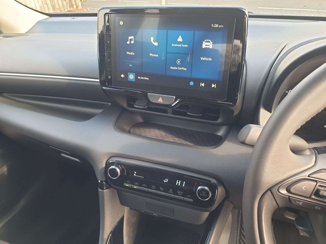 2024 TOYOTA YARIS 2024 TOYOTA YARIS