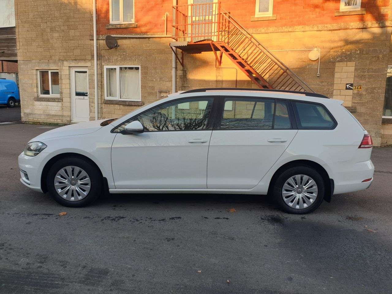 2019 VOLKSWAGEN GOLF 2019 VOLKSWAGEN GOLF