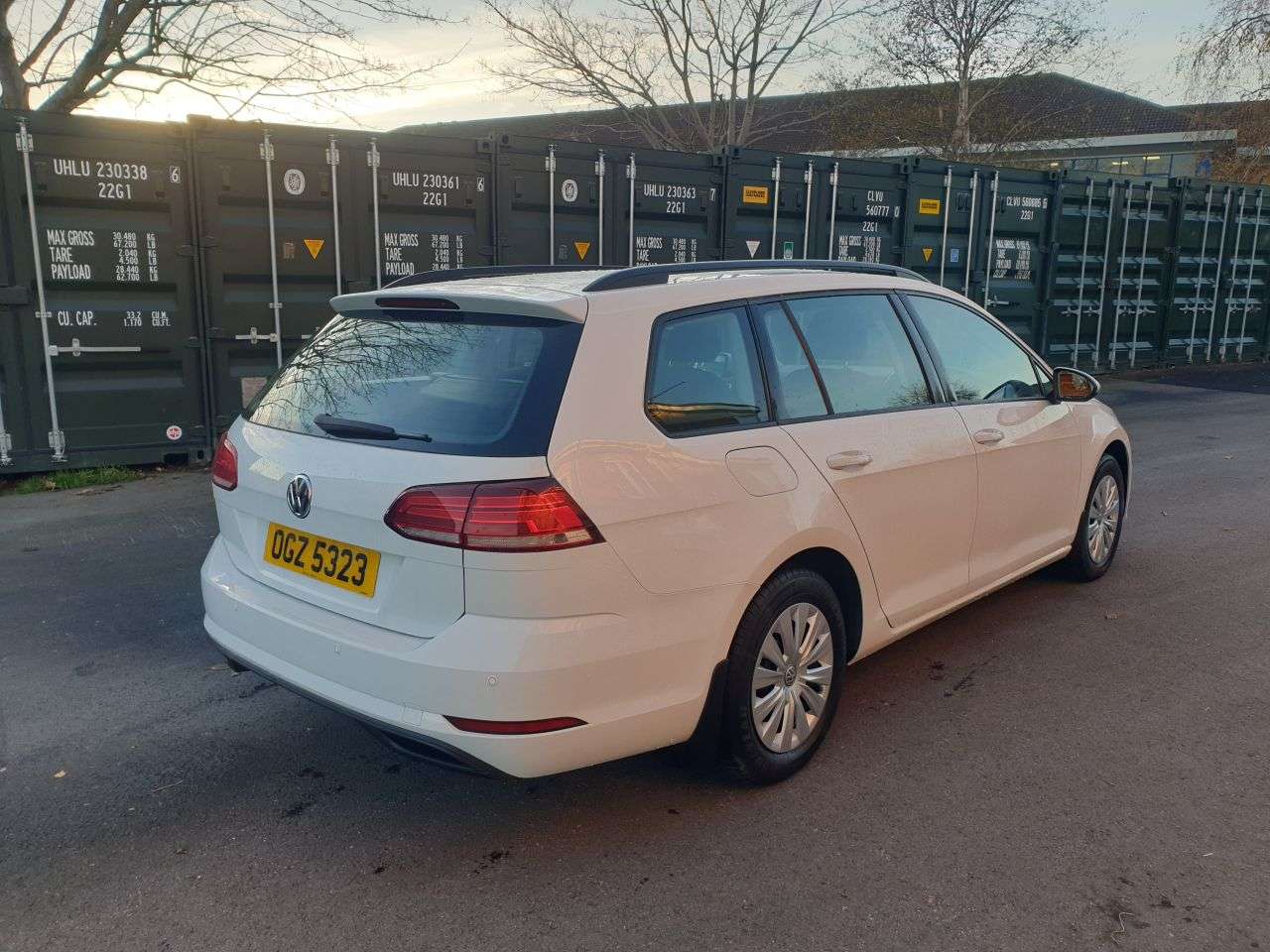 2019 VOLKSWAGEN GOLF 2019 VOLKSWAGEN GOLF