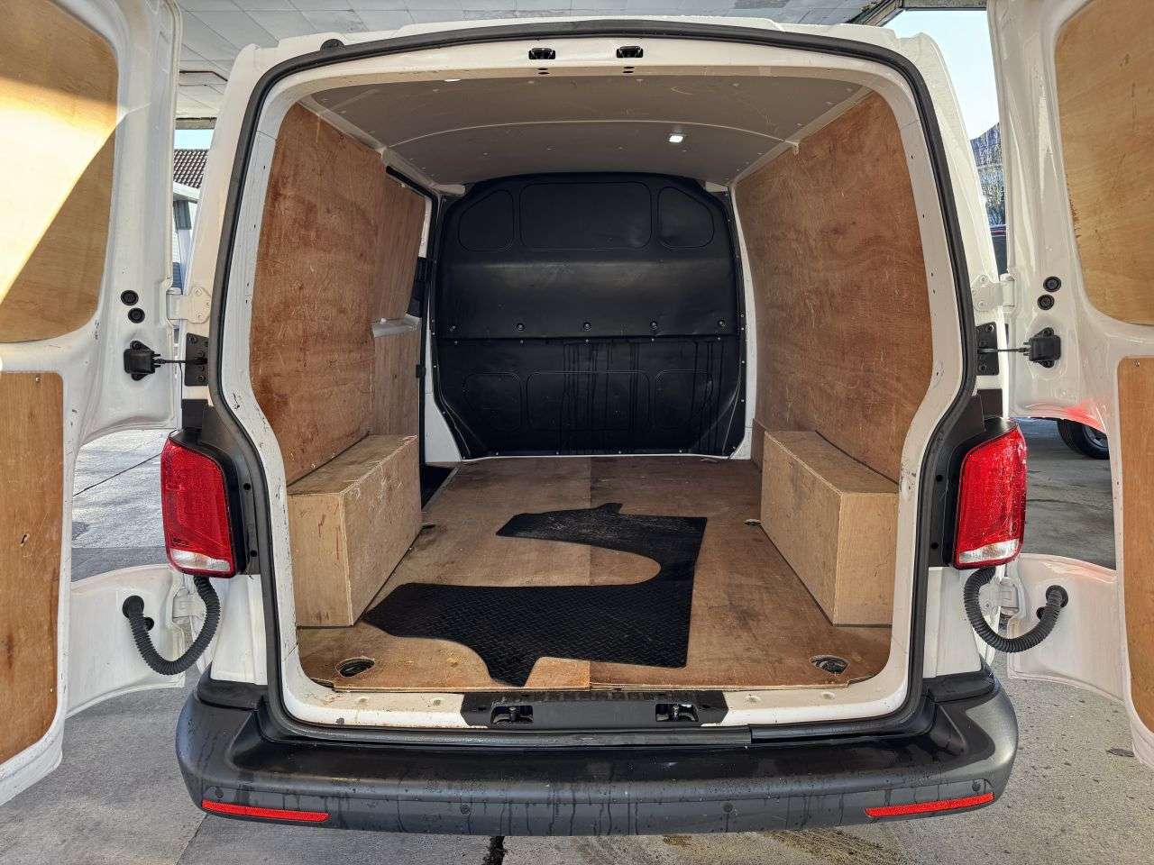 2023 VOLKSWAGEN TRANSPORTER 2023 VOLKSWAGEN TRANSPORTER