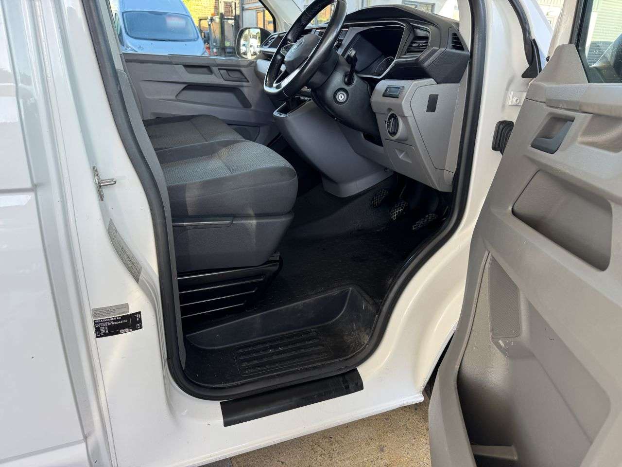 2023 VOLKSWAGEN TRANSPORTER 2023 VOLKSWAGEN TRANSPORTER