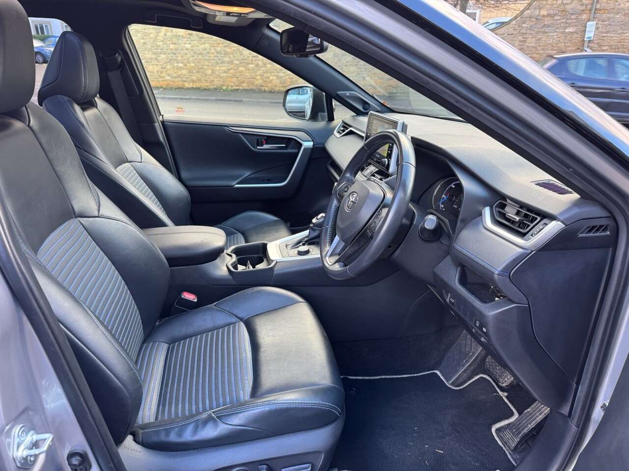 2020 TOYOTA RAV4 2020 TOYOTA RAV4