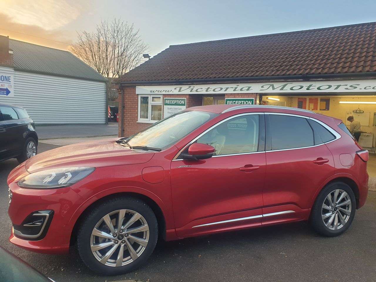 A 2021 FORD KUGA 2.5 Duratec 14.4kWh Vignale SUV 5dr Petrol Plug-in Hybrid CVT Euro 6 (s/s) A 2021 FORD KUGA 2.5 Duratec 14.4kWh Vignale SUV 5dr Petrol Plug-in Hybrid CVT Euro 6 (s/s)