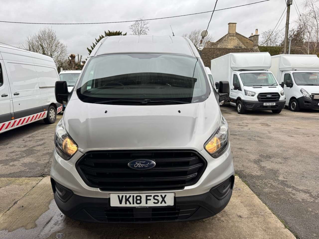 A 2018 FORD TRANSIT CUSTOM 2.0 340 EcoBlue Panel Van 5dr Diesel Manual L2 H2 Euro 6 (130 ps) WET BELT A 2018 FORD TRANSIT CUSTOM 2.0 340 EcoBlue Panel Van 5dr Diesel Manual L2 H2 Euro 6 (130 ps) WET BELT