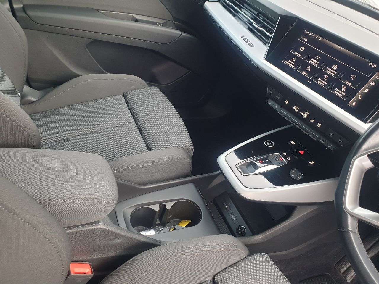 2022 AUDI Q4 E-TRON 2022 AUDI Q4 E-TRON