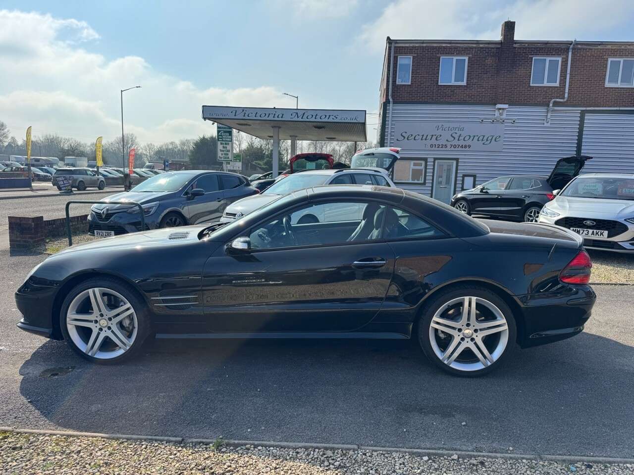 A 2013 MERCEDES-BENZ SL 3.5 SL350 Sport Edition Convertible 2dr Petrol 7G-Tronic (246 g/km, 272 bhp A 2013 MERCEDES-BENZ SL 3.5 SL350 Sport Edition Convertible 2dr Petrol 7G-Tronic (246 g/km, 272 bhp