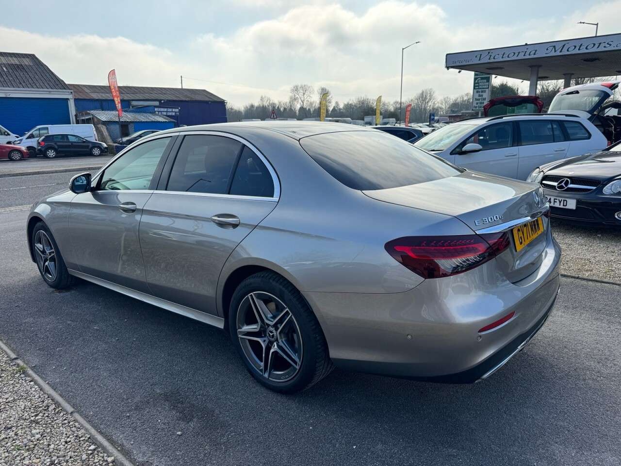 A 2021 MERCEDES-BENZ E-CLASS 2.0 E300e 13.5kWh AMG Line Edition Saloon 4dr Petrol Plug-in Hybrid G-Troni A 2021 MERCEDES-BENZ E-CLASS 2.0 E300e 13.5kWh AMG Line Edition Saloon 4dr Petrol Plug-in Hybrid G-Troni